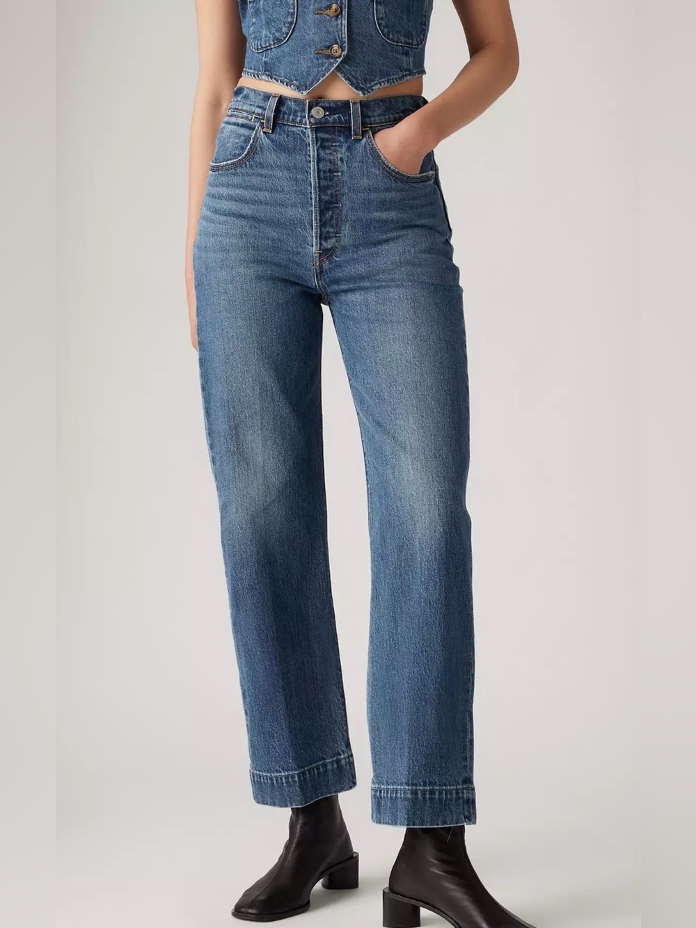 Levi’s Ribcage Straight Ankle Tailored Women's Jeans
